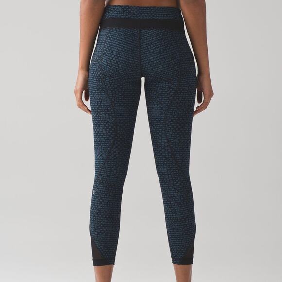 LULULEMON Inspire Tight II Leggings Shatter Weave Desert Teal Alberta Lake 6 - Picture 4 of 13